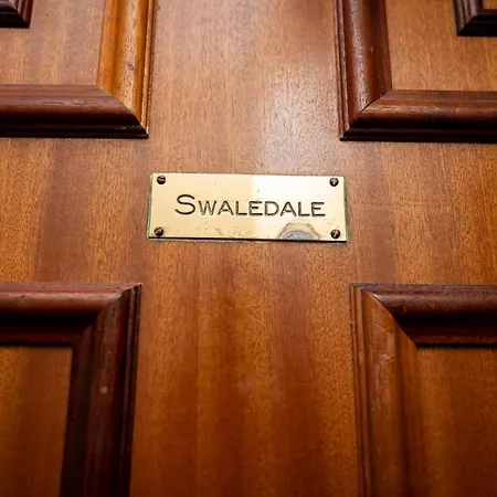 펜션 Finest Retreats - Swaledale Hall